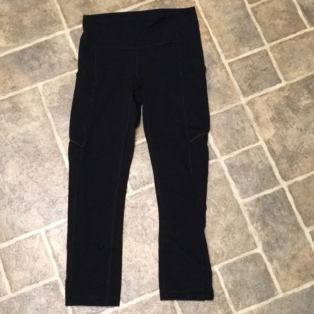 Lululemon Cropped Yoga Pants